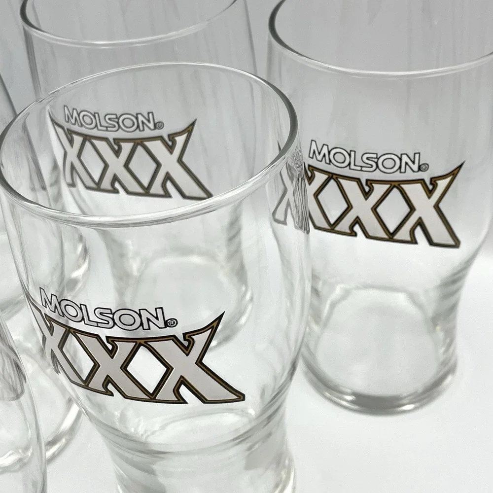 Molson XXX logo rim